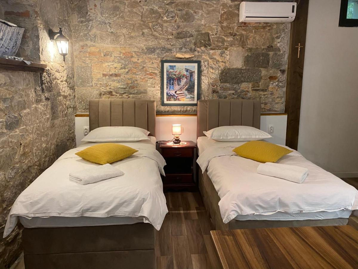 Elena Rooms Split Extérieur photo