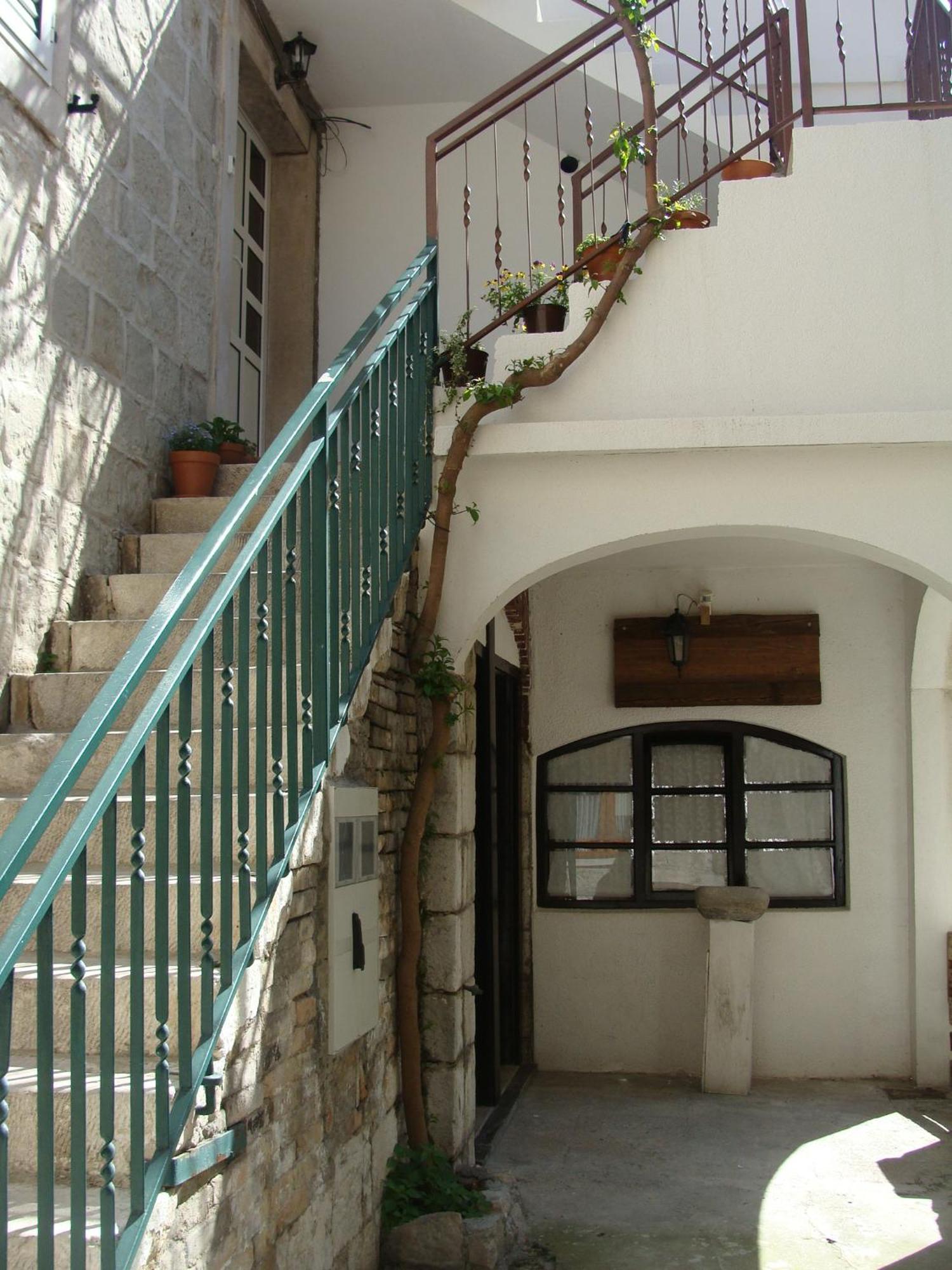 Elena Rooms Split Extérieur photo