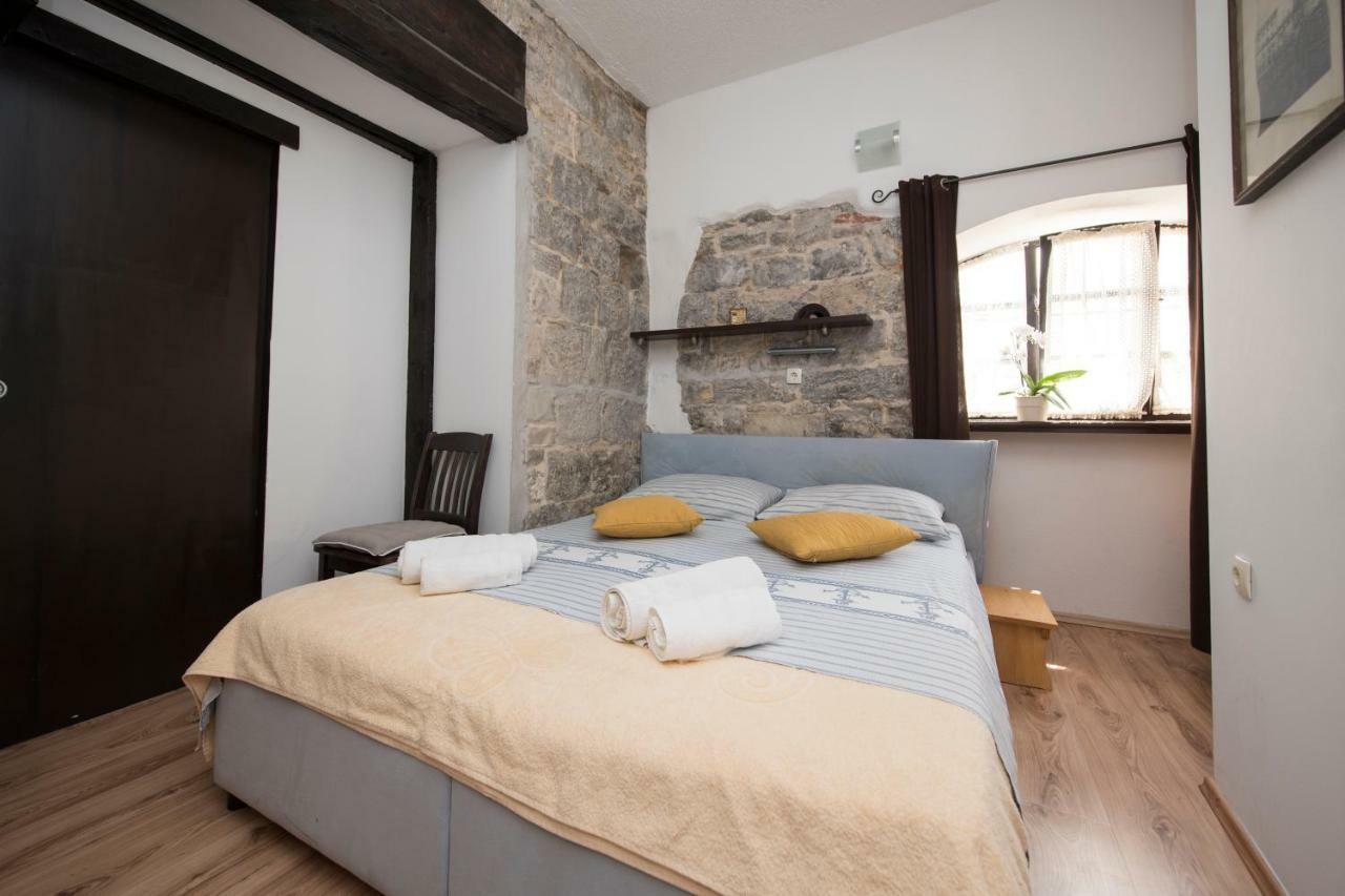 Elena Rooms Split Extérieur photo
